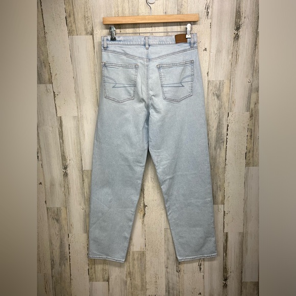 American Eagle Highest Rise Baggy Straight Crossover Waist Jeans Women’s 12 - Picture 6 of 6